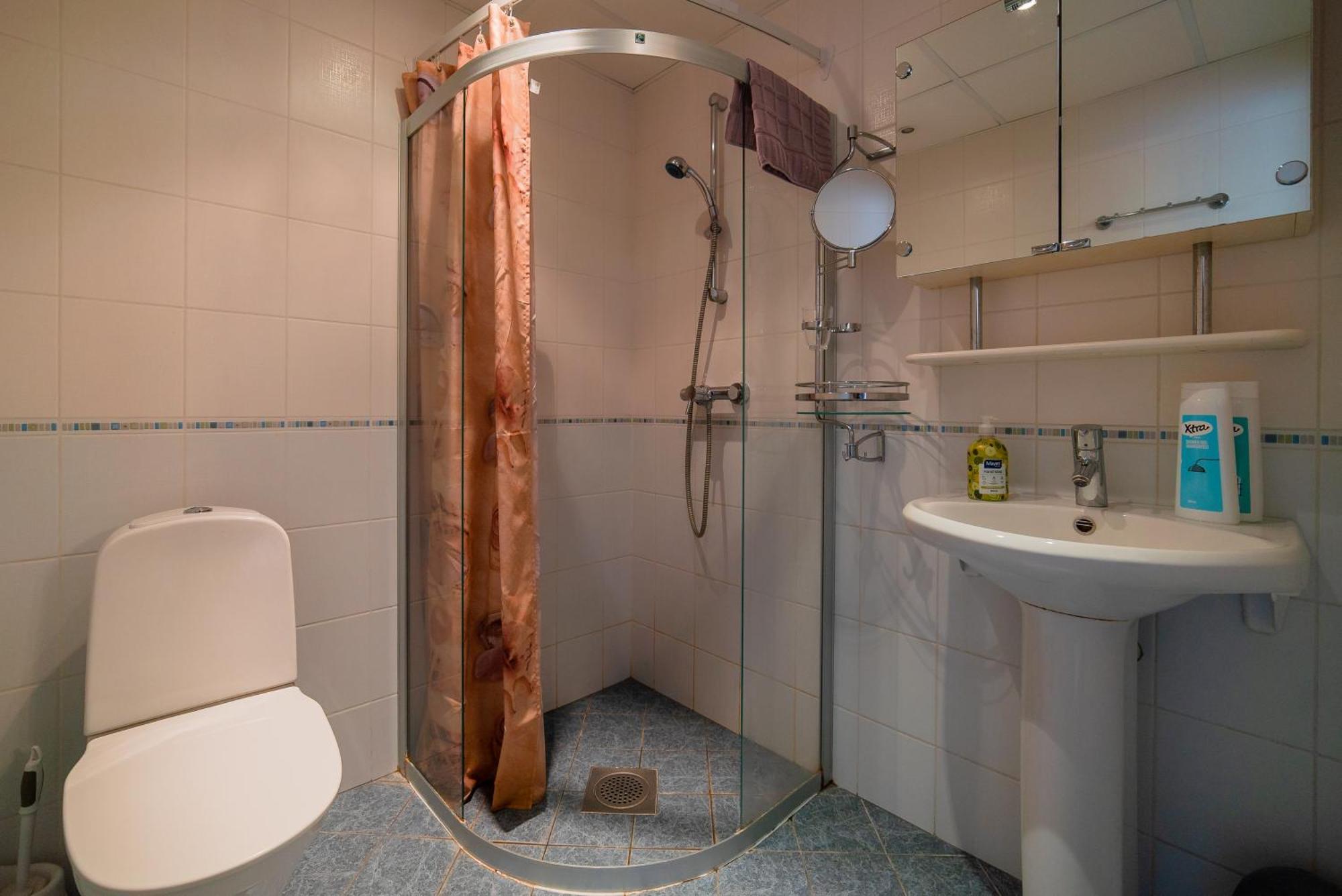 Romeo Family Kaarli Apartment Tallinn Eksteriør bilde