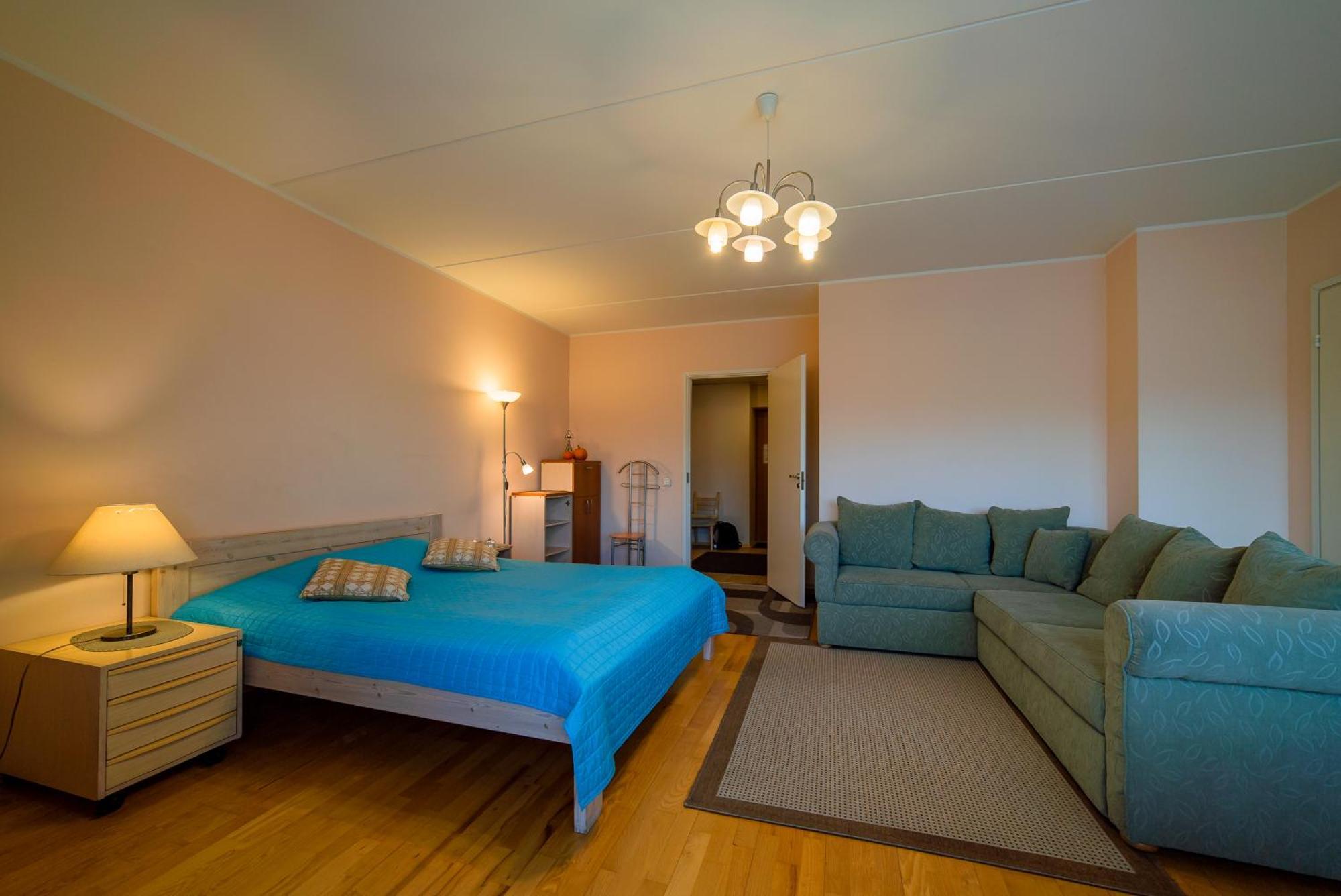 Romeo Family Kaarli Apartment Tallinn Eksteriør bilde